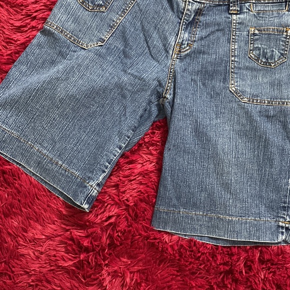 Conga! denim shorts - Picture 3 of 13